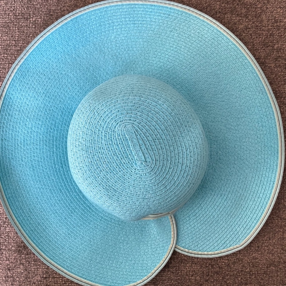 Turquoise sun hat - Picture 3 of 4